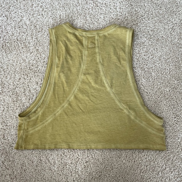 Yellow Lululemon Crop Tank, Size 8 (small) - Picture 2 of 3